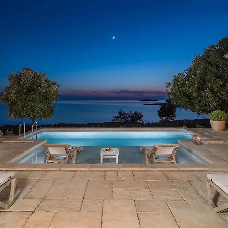 Tatil Evi Luxury Porto Bus